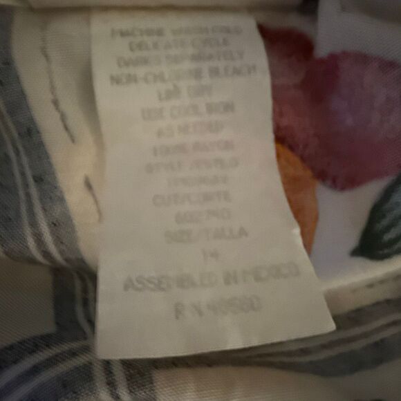 Vintage 90s Kathie Lee Fruit Print Button Down Blouse Women’s Size 14 – Grapes C - Picture 12 of 12